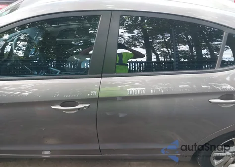 2020 Hyundai Elantra Value Edition z USA, uszkodzony, nr VIN KMHD84LF5LU082687